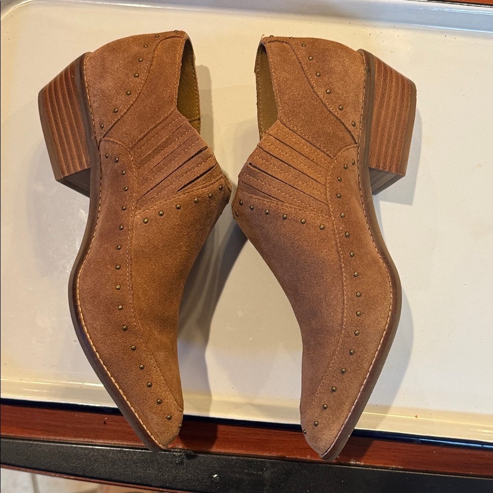 Crown Vintage Women’s Pecan Cow Suede Shoe Boots - Picture 7 of 16
